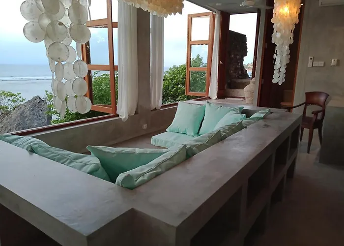 V Villa Uluwatu